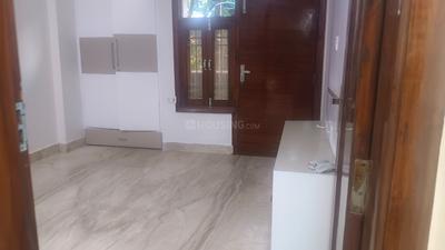 Bedroom Image of 1600 Sq.ft 3 BHK Builder Floor for rent in Sector 16 Rohini New Delhi for Rs. 40000