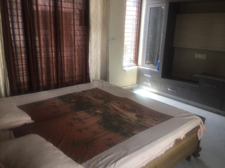 Model Town Bedroom 1