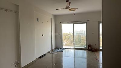Living Room Image of 969 Sq.ft 2 BHK Apartment / Flat for rent in Nitesh Hyde Park Phase II, Hulimavu Bengaluru for Rs. 38000
