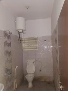 Bathroom Image of 1400 Sq.ft 3 BHK Apartment / Flat for sale in Kalena Agrahara Bengaluru for Rs. 8000000
