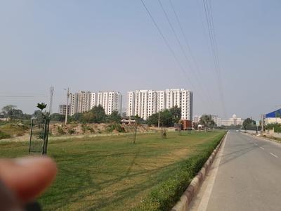 Image of 900 Sq.ft 2 BHK Apartment / Flat for sale in Viraj Lotus Court Phase II Tower 5, Semra, Lucknow for Rs. 5850000