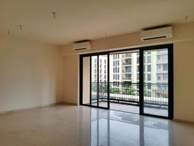 Living Room Image of 1350 Sq.ft 3 BHK Apartment / Flat for sale in Lodha Amara, Thane West Thane for Rs. 21500000