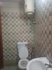 Bathroom Image of 900 Sq.ft 2 BHK Builder Floor for rent in Sector 30 Gurgaon for Rs. 24000