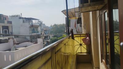 Balcony Image of 1800 Sq.ft 5 BHK Builder Floor for sale in Bhardwaj Builder Floors, Model Town New Delhi for Rs. 35000000