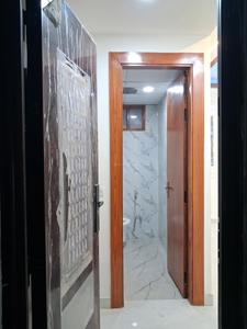 Main Entrance Image of 1650 Sq.ft 3 BHK Apartment / Flat for sale in Sector 104 Noida for Rs. 7000000