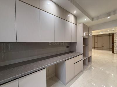 Kitchen Image of 2700 Sq.ft 4 BHK Builder Floor for sale in Ansal Esencia Sector 67, Sector 67 Gurgaon for Rs. 30000000