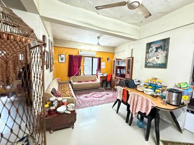 Living Room Image of 900 Sq.ft 2 BHK Apartment / Flat for sale in Ambawadi Ahmedabad for Rs. 5000000
