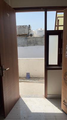 Bathroom Image of 300 Sq.ft 1 RK Apartment / Flat for rent in Gulmohar Park New Delhi for Rs. 23000