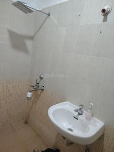 Bathroom Image of 1524 Sq.ft 3 BHK Apartment / Flat for rent in Eden City Maheshtala, Maheshtala Kolkata for Rs. 20000