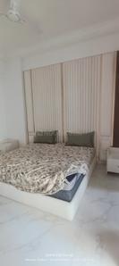 Bedroom Image of 610 Sq.ft 1 RK Apartment / Flat for rent in Purvanchal Royal City Phase 2, Chi V Greater Noida for Rs. 25000