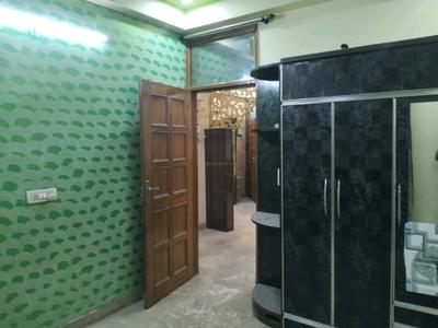 Bedroom Image of 950 Sq.ft 2 BHK Apartment / Flat for sale in Shubham Apartments, Shalimar Garden Ghaziabad for Rs. 6000000