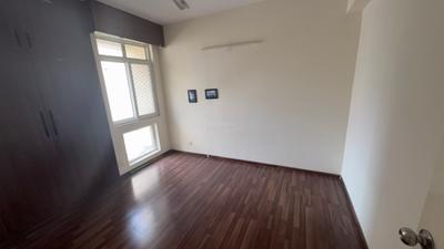 Bedroom Image of 1280 Sq.ft 3 BHK Apartment / Flat for rent in Jaypee Kosmos, Sector 134 Noida for Rs. 32000