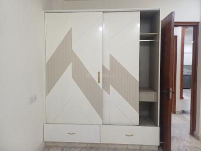 Bedroom Image of 1000 Sq.ft 3 BHK Builder Floor for sale in Sector 7 Rohini New Delhi for Rs. 14000000