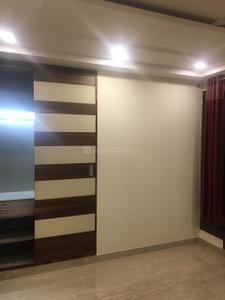 Bedroom Image of 1800 Sq.ft 3 BHK Builder Floor for rent in New Rajinder Nagar New Delhi for Rs. 150000