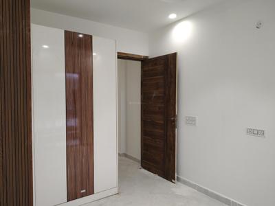 Bedroom Image of 2295 Sq.ft 4 BHK Apartment / Flat for sale in Arenaa Heights The Ultima 107, Sector 104 Noida for Rs. 14000000