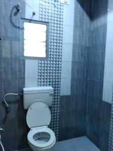 Bathroom Image of 760 Sq.ft 2 BHK Independent House for rent in Purasawalkam Chennai for Rs. 17000