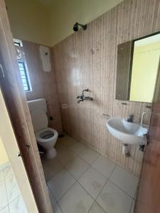 Avidipta Bathroom One 3