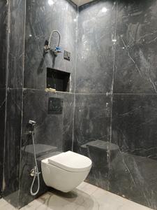 Bathroom Image of 950 Sq.ft 2 BHK Apartment / Flat for sale in Gwal Pahari Gurgaon for Rs. 5000000