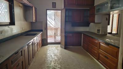 Kitchen Image of 3200 Sq.ft 10 BHK Villa for rent in Sathamangalam Madurai for Rs. 225000