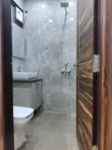Common Bathroom Image of 1370 Sq.ft 3 BHK Builder Floor for sale in Vasundhara Ghaziabad for Rs. 6441000
