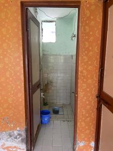 Bathroom Image of 855 Sq.ft 2 BHK Apartment / Flat for sale in Shyamal Ahmedabad for Rs. 4200000