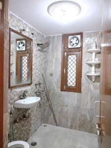 Common Bathroom Image of 1700 Sq.ft 3 BHK Apartment / Flat for sale in Sanmati Kunj, Sector 6 Dwarka New Delhi for Rs. 29900000