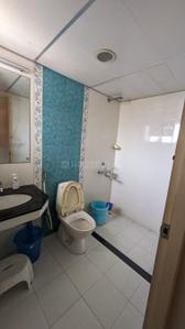 Bathroom Image of 1648 Sq.ft 3 BHK Apartment / Flat for sale in SFS Aqua Greens, Desom Aluva for Rs. 8500000