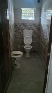 Bathroom Image of 720 Sq.ft 2 BHK Builder Floor for rent in Ganguly Bagan Kolkata for Rs. 10500