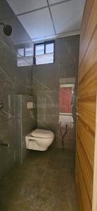 Bathroom Image of 1782 Sq.ft 3 BHK Apartment / Flat for sale in Sahjanand Safal, Uvarsad Gandhinagar for Rs. 7500000