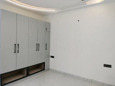 Bedroom Image of 1500 Sq.ft 4 BHK Builder Floor for sale in Bharat Vihar New Delhi for Rs. 17000000