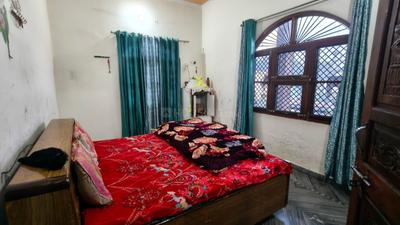 Bedroom Image of 3000 Sq.ft 9 BHK Independent House for sale in Haripur Kalan Haridwar for Rs. 12000000