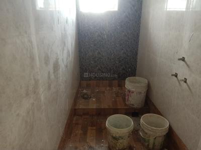Bathroom Image of 915 Sq.ft 2 BHK Apartment / Flat for sale in Keshtopur Kolkata for Rs. 4209000