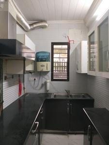 Kitchen Image of 1250 Sq.ft 3 BHK Apartment / Flat for sale in Vikaspuri New Delhi for Rs. 16100000