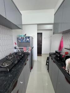 Kitchen Image of 850 Sq.ft 2 BHK Apartment / Flat for sale in Malad West Mumbai for Rs. 13000000