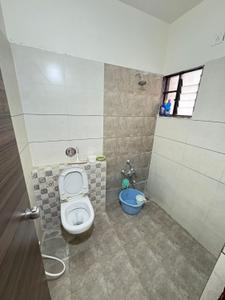 Bathroom Image of 1450 Sq.ft 4 BHK Independent House for rent in Atladara Vadodara for Rs. 25000