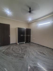 Bedroom Image of 2700 Sq.ft 3 BHK Builder Floor for rent in Big Block Builder Floor, Sector 46 Gurgaon for Rs. 43000