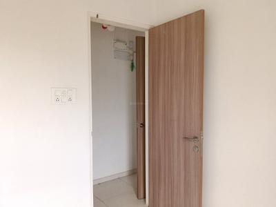 Bedroom Image of 700 Sq.ft 1.5 BHK Apartment / Flat for rent in Godrej Emerald, Kasarvadavali Thane for Rs. 26500