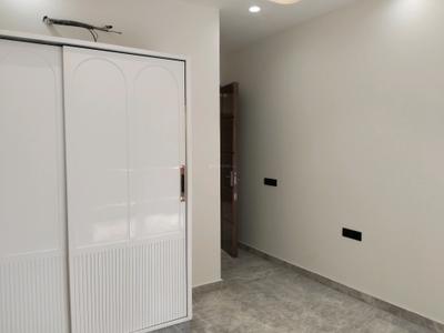 Bedroom Image of 1600 Sq.ft 3 BHK Builder Floor for rent in Pitampura New Delhi for Rs. 80000