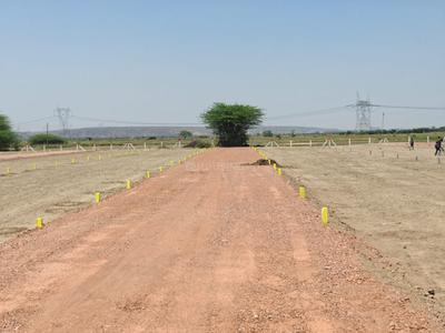 Image of 900 Sq.ft Residential Plot / Land for sale in Sun City, Sector 54, Gurgaon for Rs. 130000
