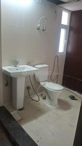 Image of 1600 Sq.ft 3 BHK Apartment / Flat for rent in Saviour Greenisle, Crossings Republik, Ghaziabad for Rs. 25000
