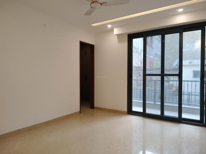 aggarwal associates Main Image 1