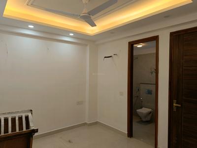 Bedroom Image of 750 Sq.ft 2 BHK Apartment / Flat for sale in Chhattarpur New Delhi for Rs. 5800000