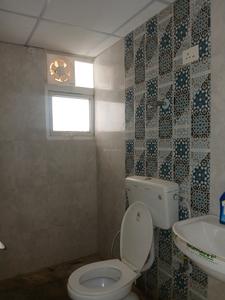 Common Bathroom Image of 687 Sq.ft 2 BHK Apartment / Flat for sale in Signature Global The Millennia 3, Sector 37D Gurgaon for Rs. 7000000