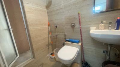 Heritage Solitaire Bathroom One 4