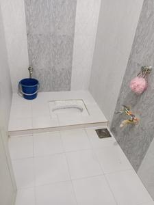Bathroom Image of 843 Sq.ft 3 BHK Apartment / Flat for sale in Naroda Ahmedabad for Rs. 7000000