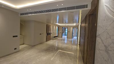 Living Room Image of 3200 Sq.ft 4 BHK Builder Floor for sale in Greenwood City Floors, Sector 45 Gurgaon for Rs. 56000000