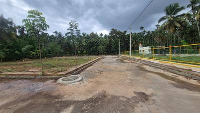 Image of 1200 Sq.ft Residential Plot / Land for sale in Gulur Amanikere, Tumkur for Rs. 2640000