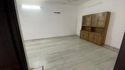 Living Room Image of 2000 Sq.ft 2 BHK Builder Floor for rent in Sector 23A Gurgaon for Rs. 47000