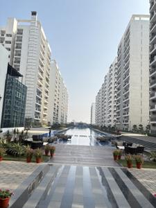 Image of 1780 Sq.ft 3 BHK Apartment / Flat for sale in Central Park Aqua Front Towers, Sector 33, Sohna for Rs. 22500000