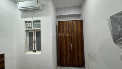 Bedroom Image of 200 Sq.ft 1 RK Independent House for rent in Sector 46 Gurgaon for Rs. 18000